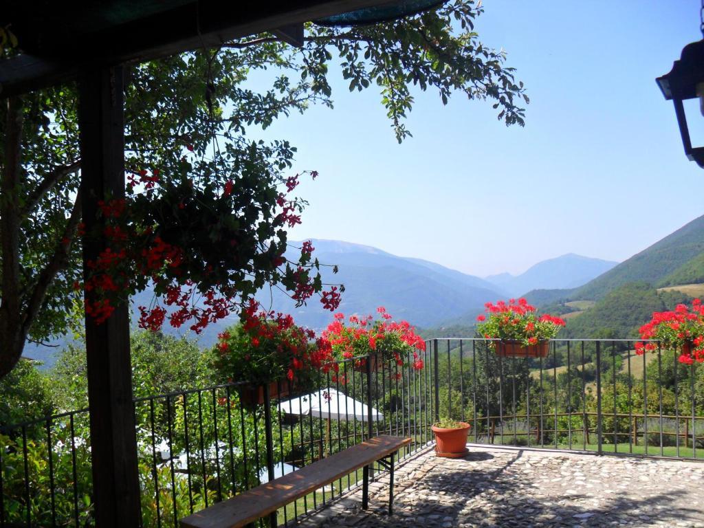Agriturismo Roccagelli Vallo di Nera Εξωτερικό φωτογραφία