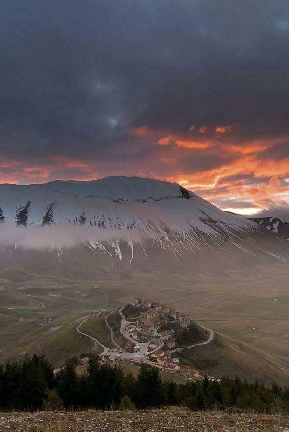 Agriturismo Roccagelli Vallo di Nera Εξωτερικό φωτογραφία